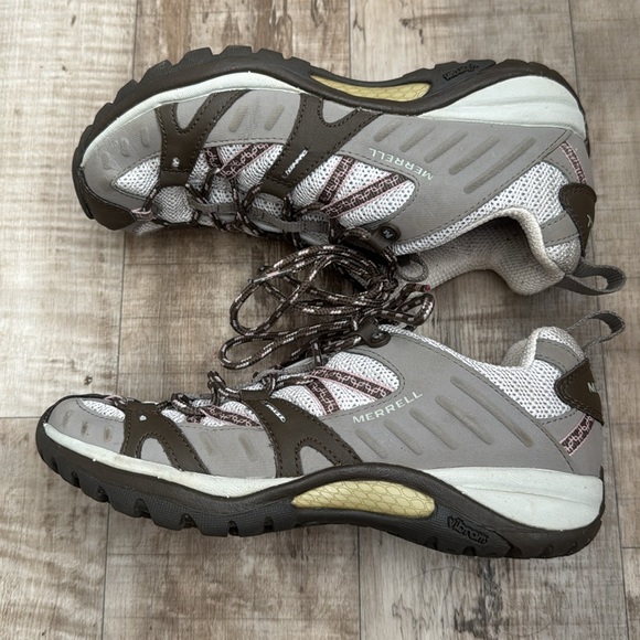 Merrell - Picture 3 of 8